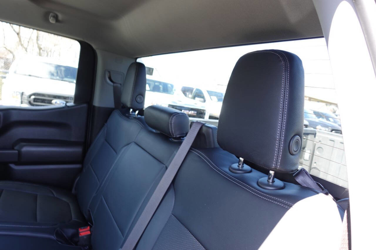 Used 2024 Chevrolet Silverado 1500 Custom AWD/4WD image 24