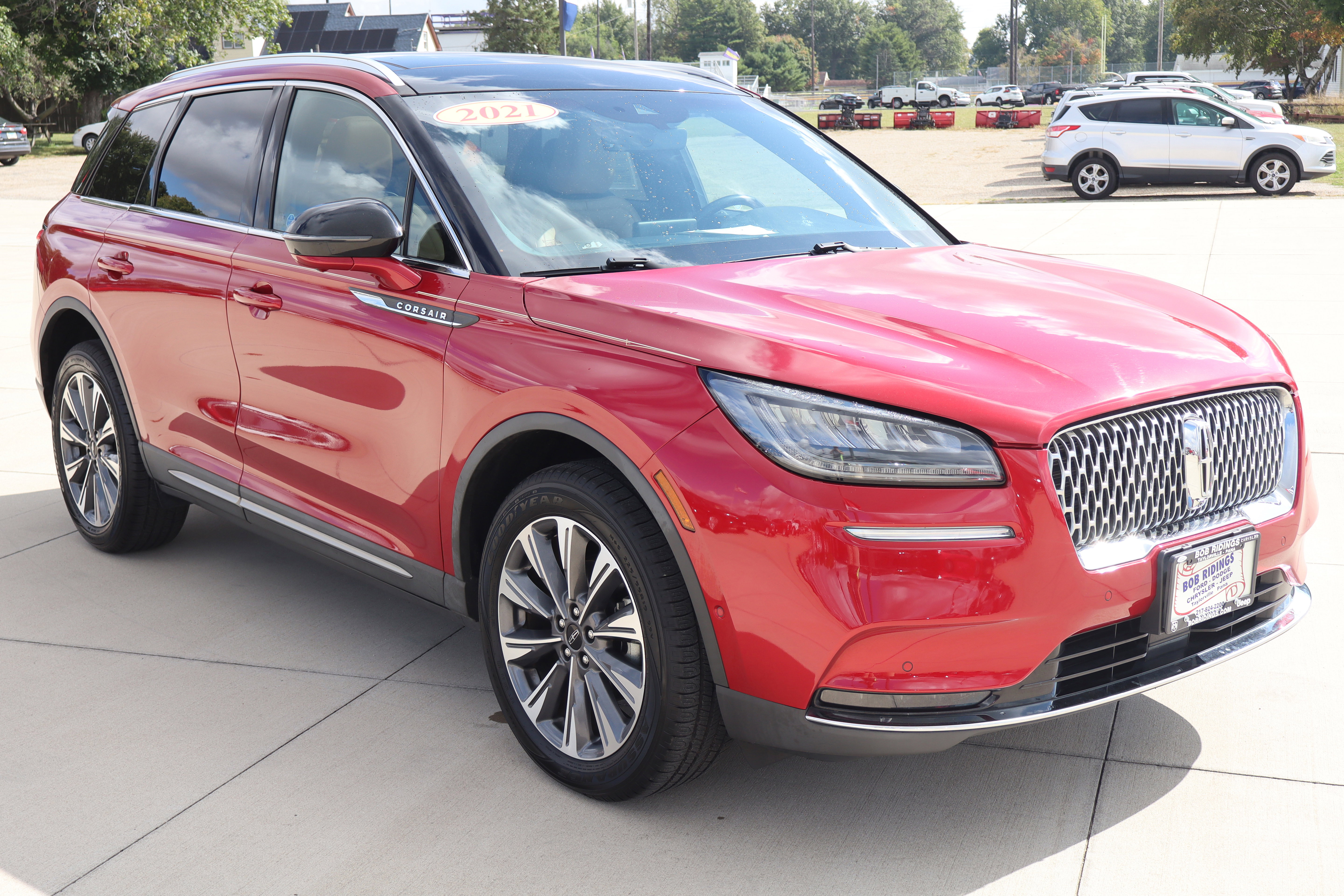 Used 2021 Lincoln Corsair Reserve w/ Equipment Group 201A image 4