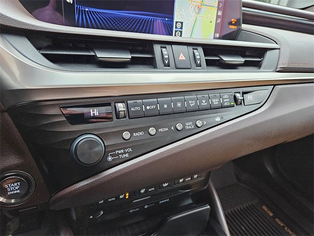 Used 2020 Lexus ES 350 Luxury w/ Accessory Package 2 image 21