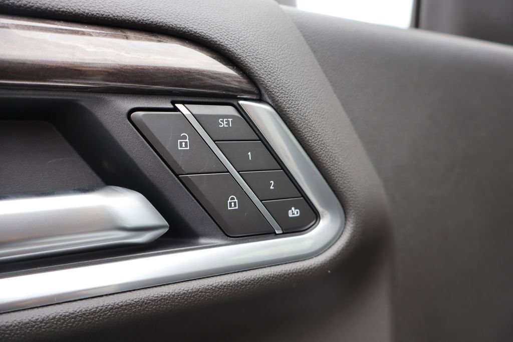 New 2025 Chevrolet Silverado 3500 LTZ w/ LTZ Premium Package image 13