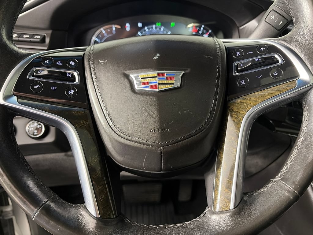 Used 2016 Cadillac Escalade Platinum AWD/4WD image 16