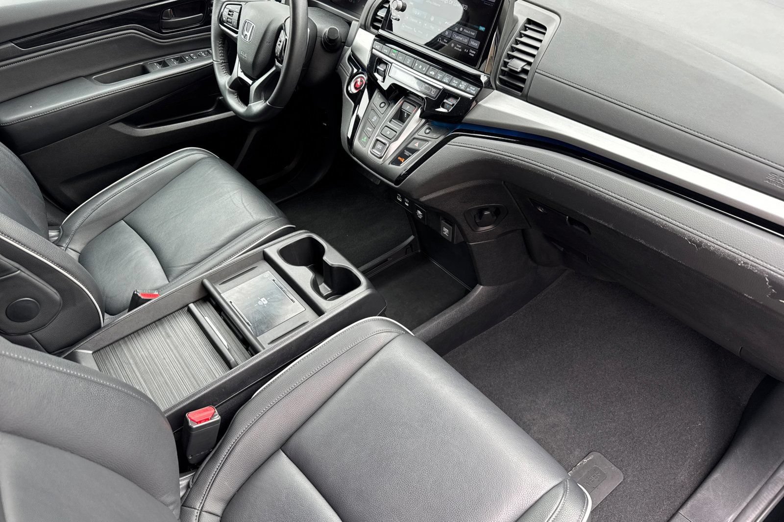 Used 2025 Honda Odyssey Touring image 21