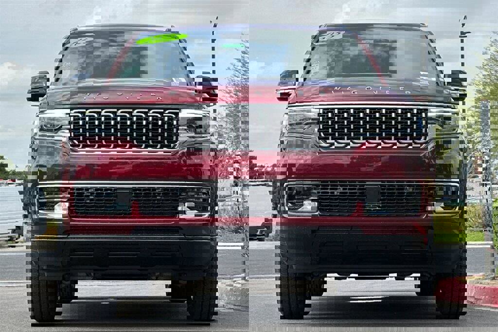 New 2025 Jeep Wagoneer 4WD image 6