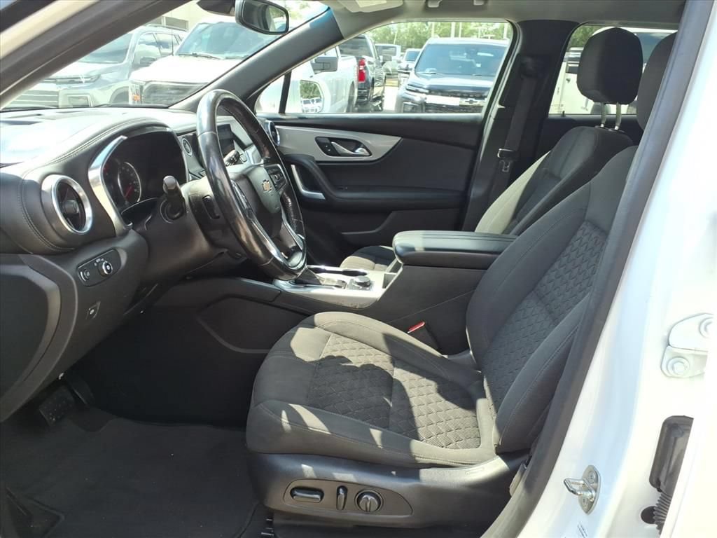 Used 2019 Chevrolet Blazer LT FWD image 19