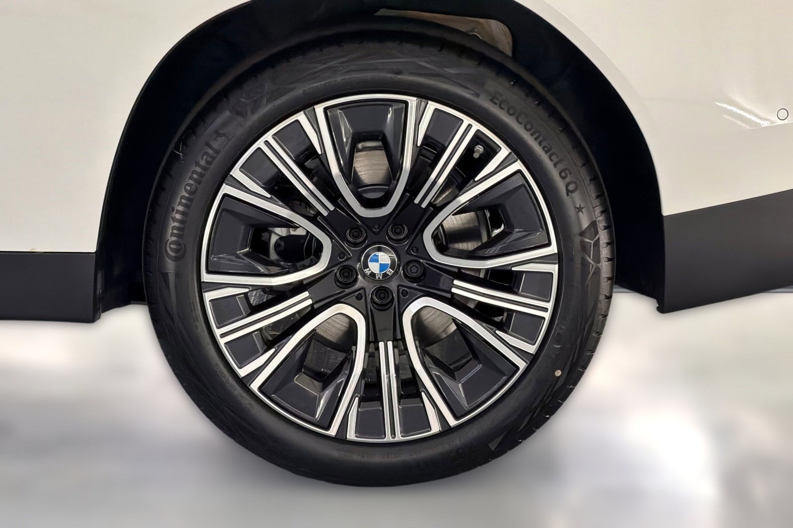 Used 2026 BMW X3 xDrive30i w/ Premium Package AWD/4WD image 11