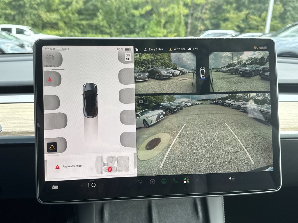 Used 2023 Tesla Model Y Long Range AWD/4WD image 23