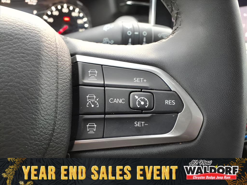 Used 2024 Jeep Compass Limited image 18