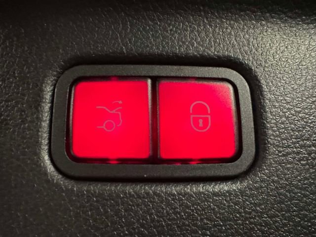 Certified 2022 Mercedes-Benz S 580 4MATIC Sedan image 11