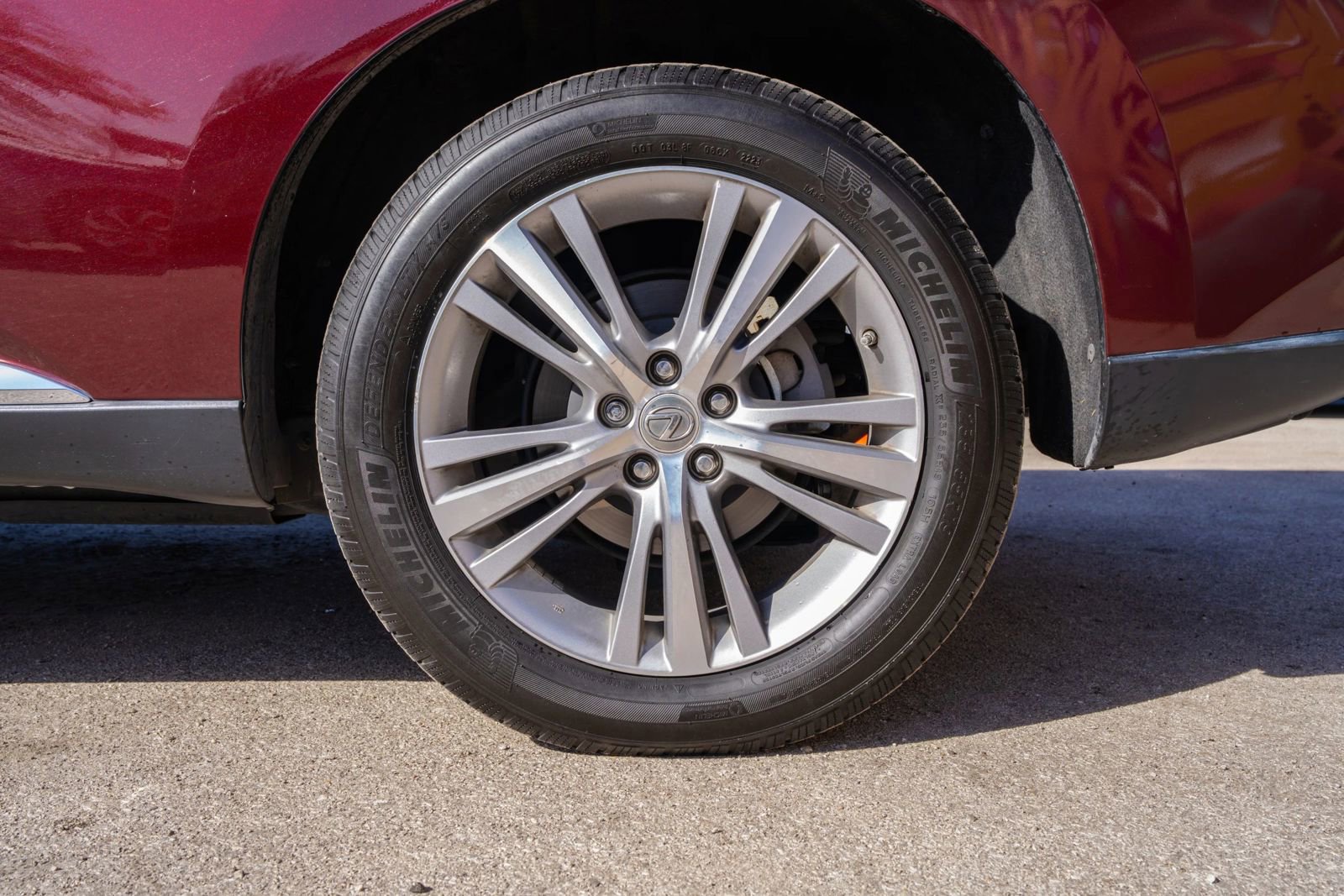 Used 2015 Lexus RX 450h AWD image 17