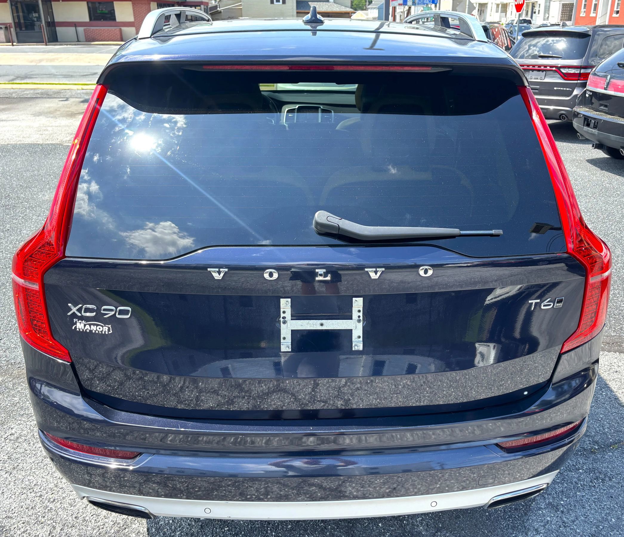 Used 2017 Volvo XC90 T6 Momentum w/ Vision Package AWD/4WD image 35