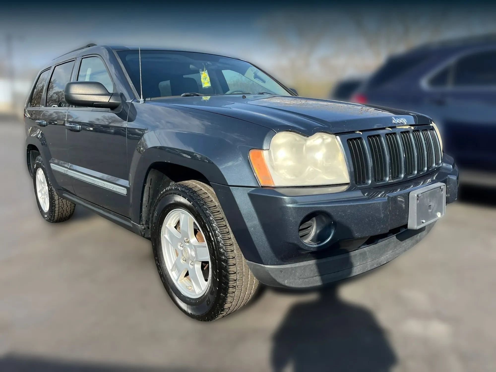 Used 2007 Jeep Grand Cherokee Laredo image 2