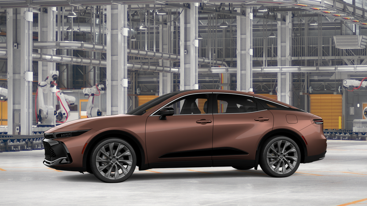 New 2027 Toyota Crown AWD/4WD image 3