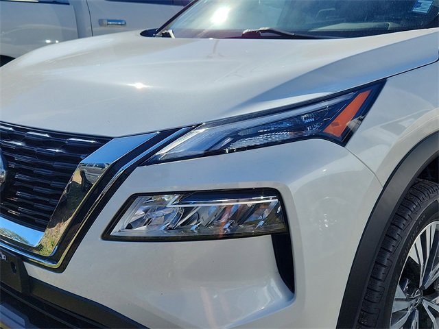 Used 2021 Nissan Rogue SV w/ Premium Package image 9