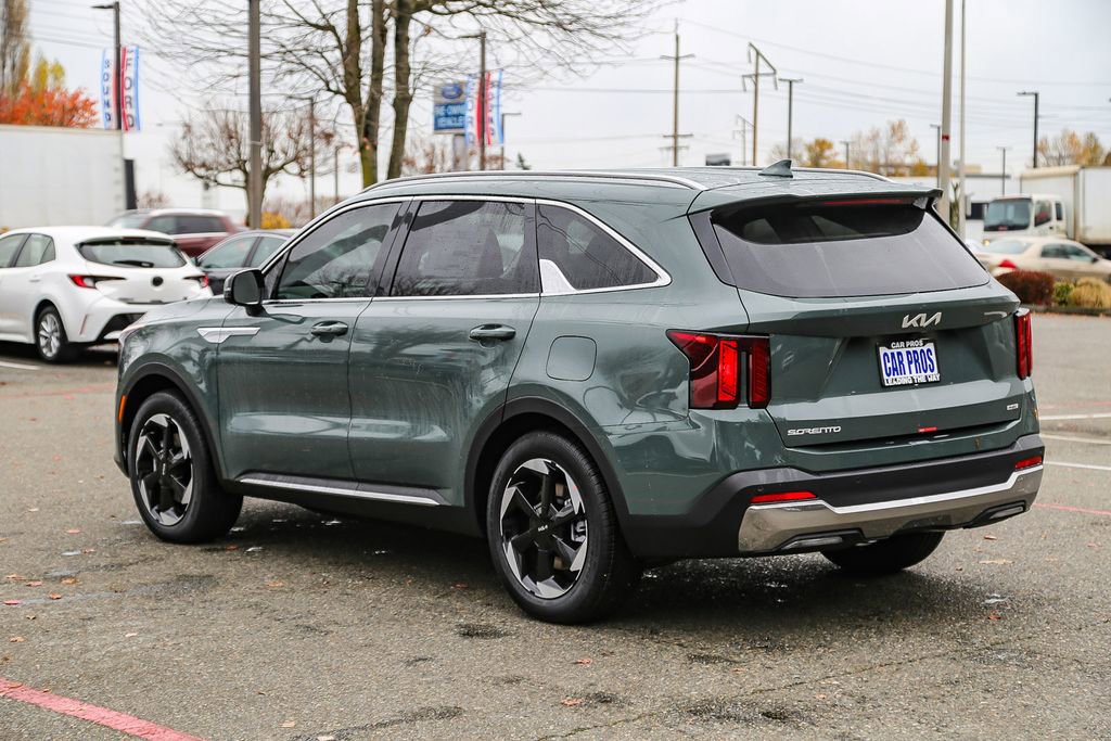 Certified 2026 Kia Sorento EX AWD/4WD image 7