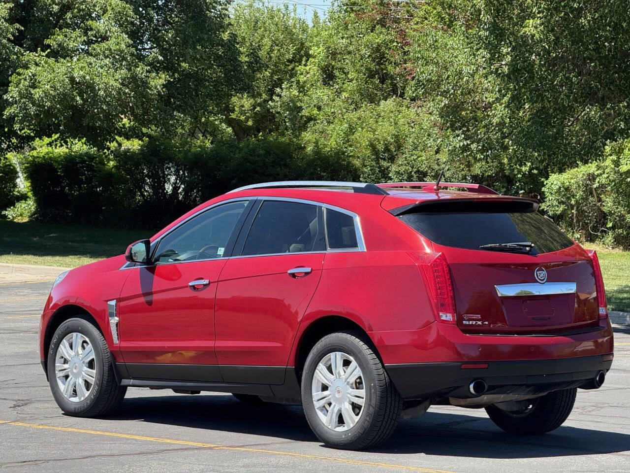 Used 2010 Cadillac SRX Luxury AWD/4WD image 7