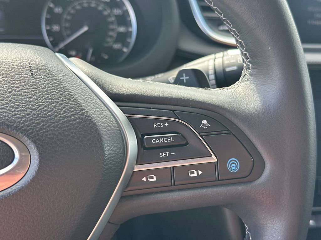 Used 2023 INFINITI QX50 Pure image 25