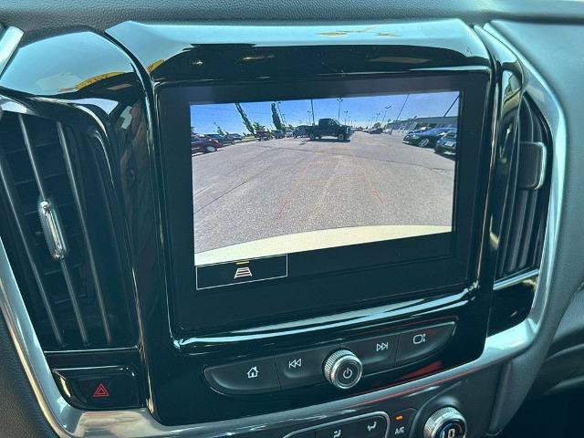 Used 2022 Chevrolet Traverse LT FWD image 23