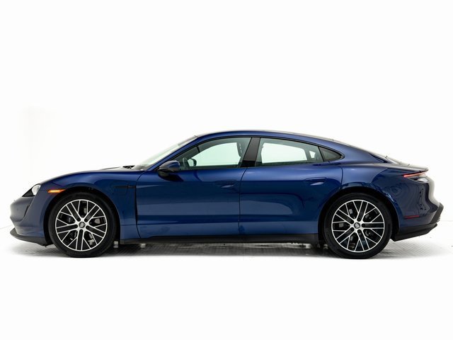 Used 2024 Porsche Taycan image 2