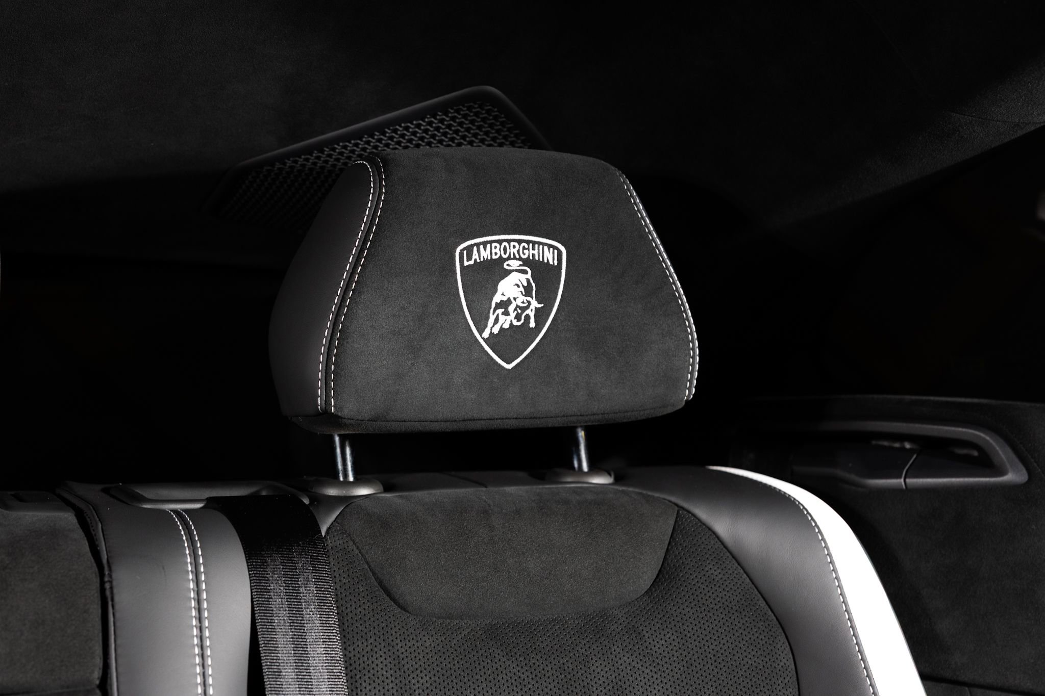 Used 2024 Lamborghini Urus Performante image 54