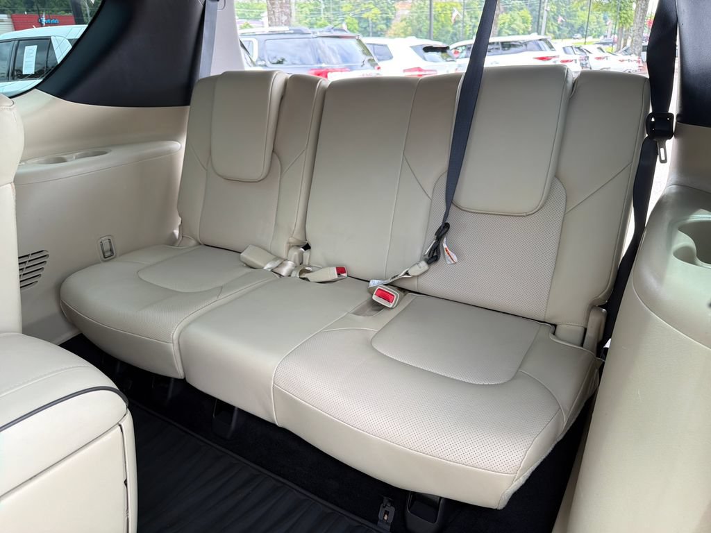 Used 2023 INFINITI QX80 Sensory w/ All-Season Package AWD/4WD image 32