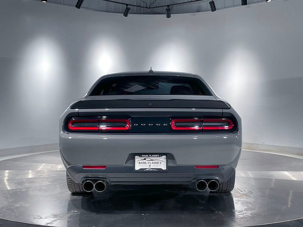 Used 2023 Dodge Challenger R/T image 6