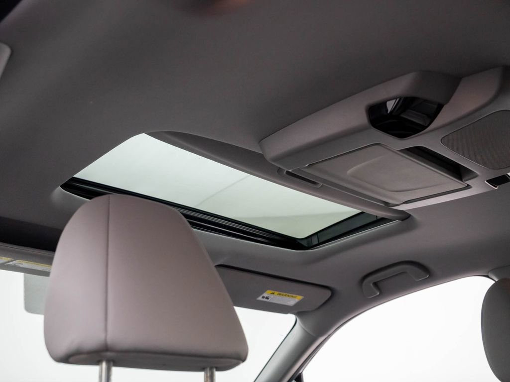 Certified 2020 Honda Pilot Elite image 18