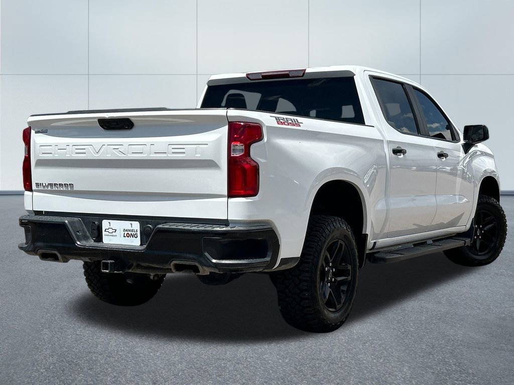 Used 2023 Chevrolet Silverado 1500 LT Trail Boss w/ Protection Package AWD/4WD image 2