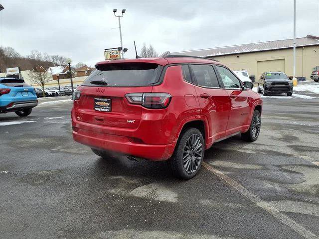 Certified 2022 Jeep Compass Limited w/ (RED) Package image 8