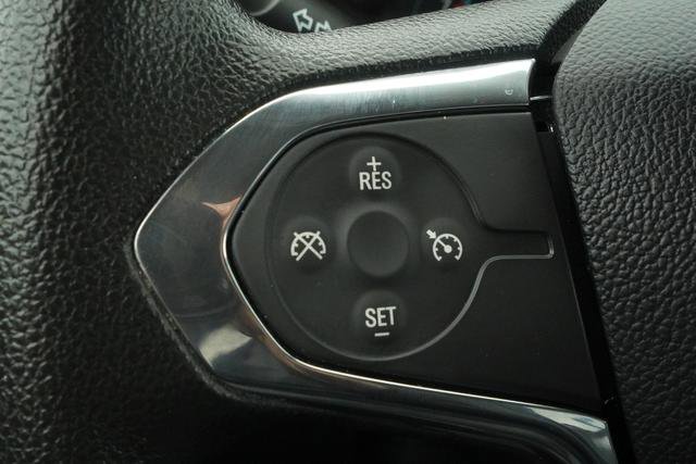 Used 2019 Chevrolet Traverse LS image 15