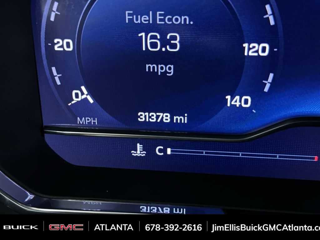 Used 2025 Chevrolet Silverado 1500 LT image 13