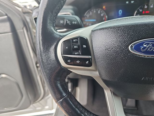 Used 2023 Ford Explorer XLT w/ Equipment Group 202A RWD image 19