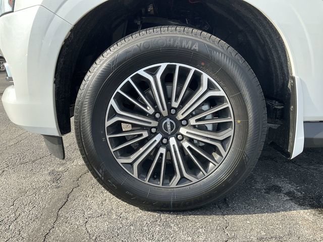 New 2026 Nissan Armada SL w/ Captain's Chari Seat Package image 9