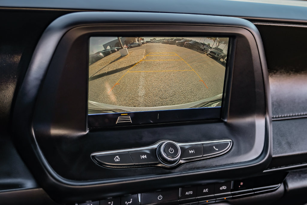 Used 2019 Chevrolet Camaro LT RWD image 16