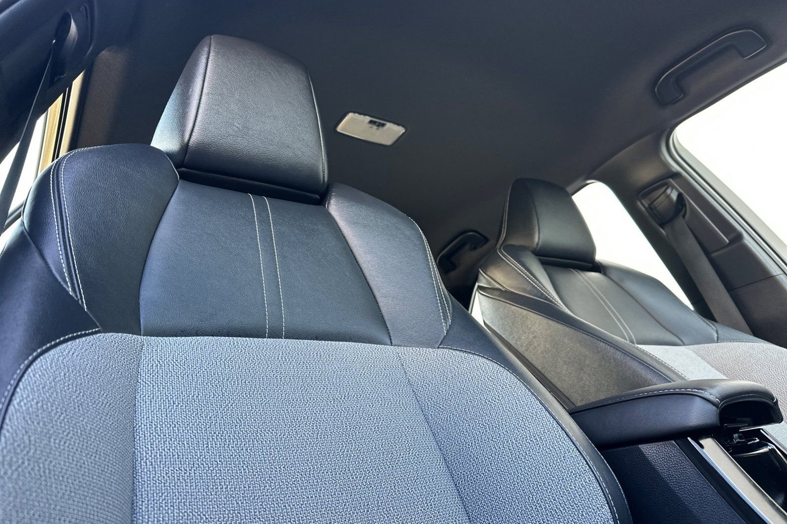 Certified 2019 Toyota Corolla XSE FWD image 21