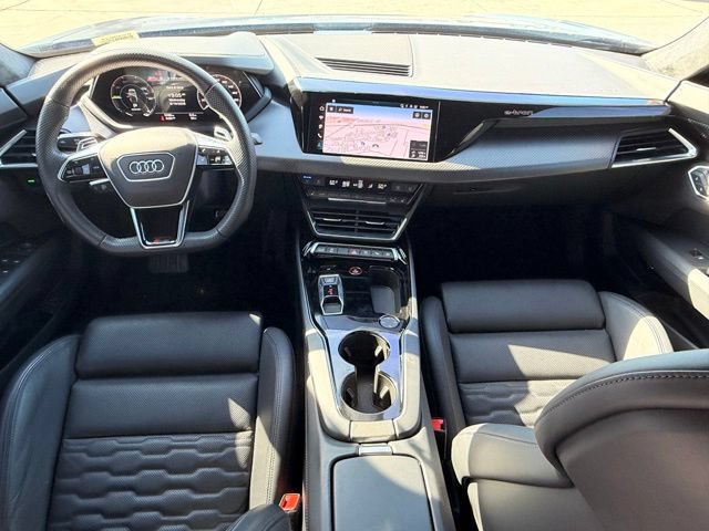 Used 2024 Audi RS e-tron GT w/ Carbon Performance Package AWD/4WD image 13
