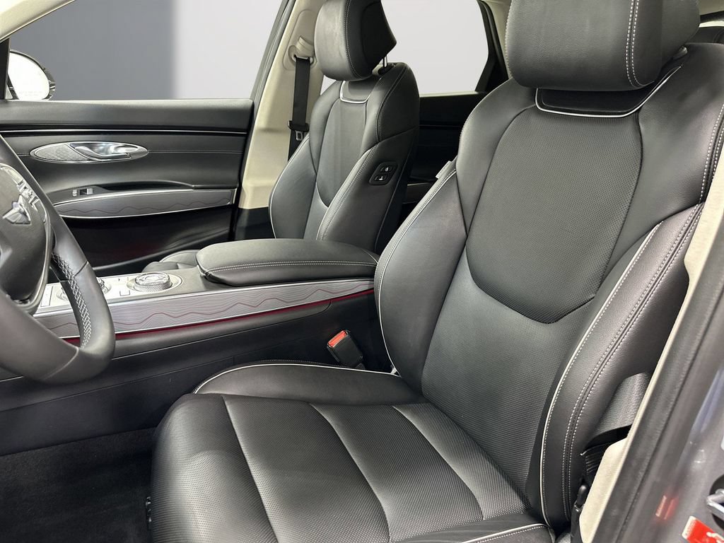 Certified 2024 Genesis GV70 2.5T w/ Advanced Package AWD/4WD image 15