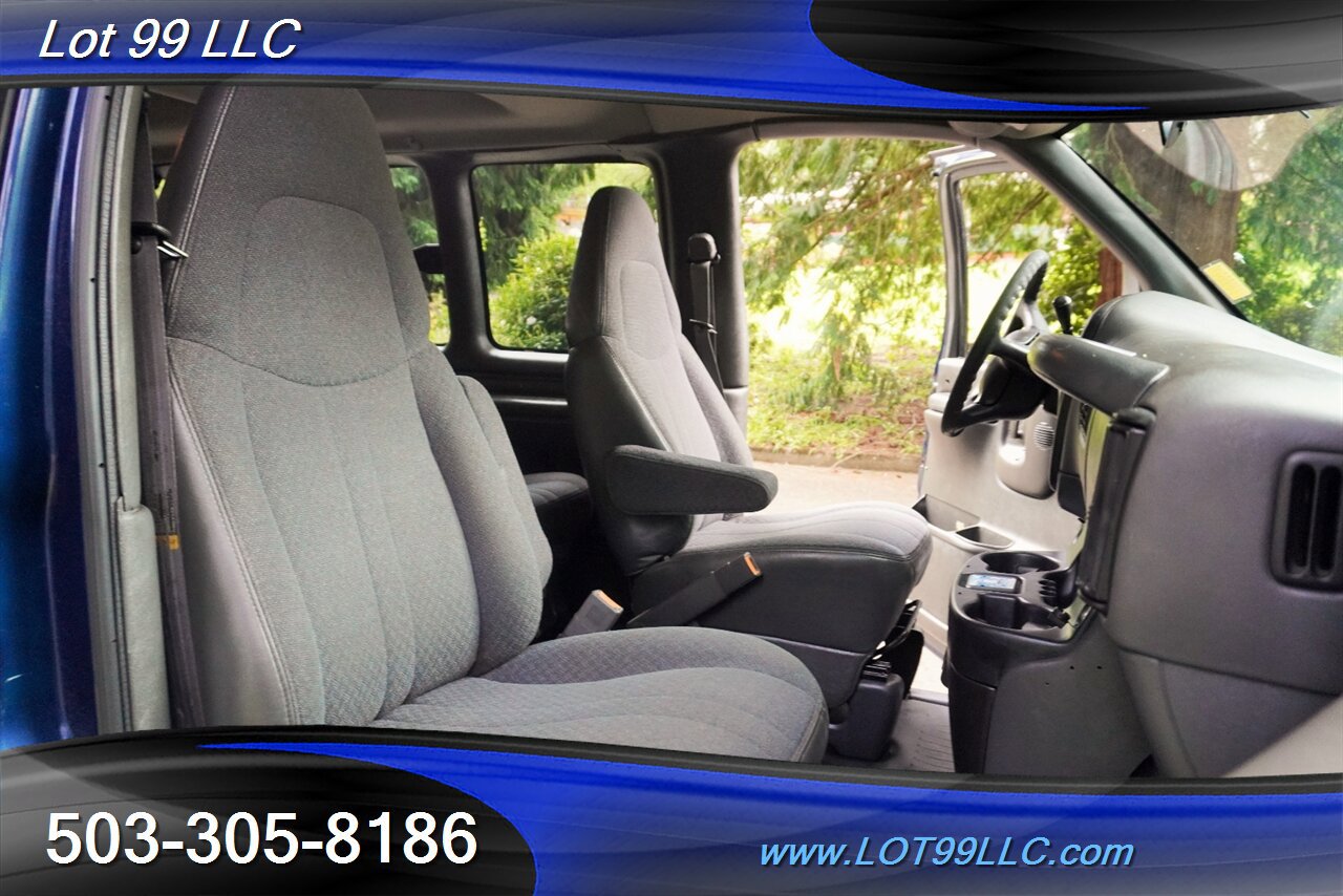 Used 2001 Chevrolet Express 3500 Extended Passenger w/ Convenience Pkg RWD image 17
