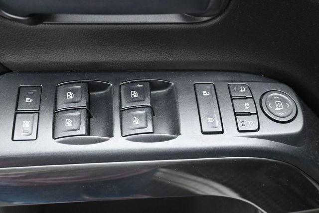 Used 2015 GMC Sierra 1500 SLT w/ All-Terrain Package AWD/4WD image 13
