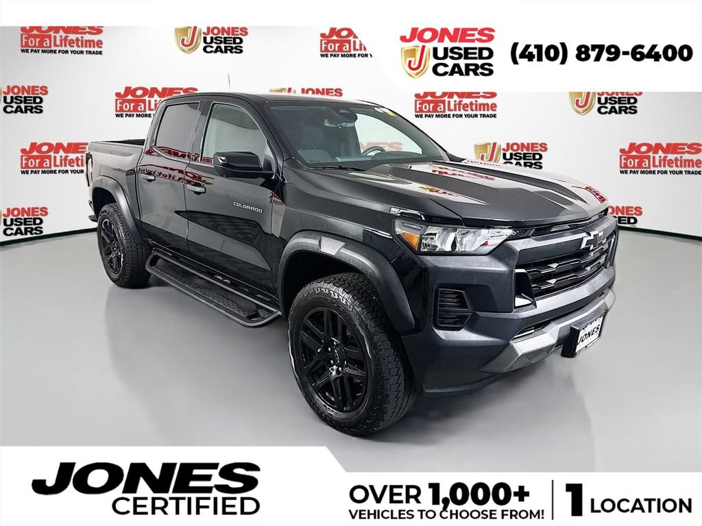 Used 2024 Chevrolet Colorado Trail Boss w/ Technology Package