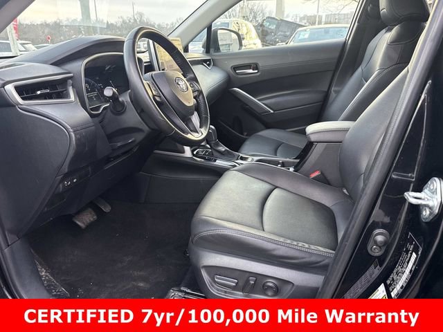 Used 2023 Toyota Corolla Cross XLE image 16