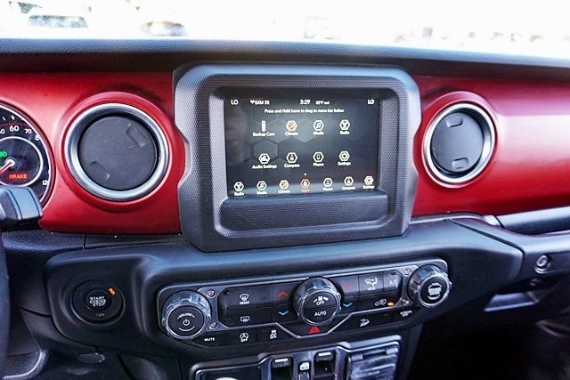 Used 2020 Jeep Wrangler Unlimited Rubicon AWD/4WD image 24