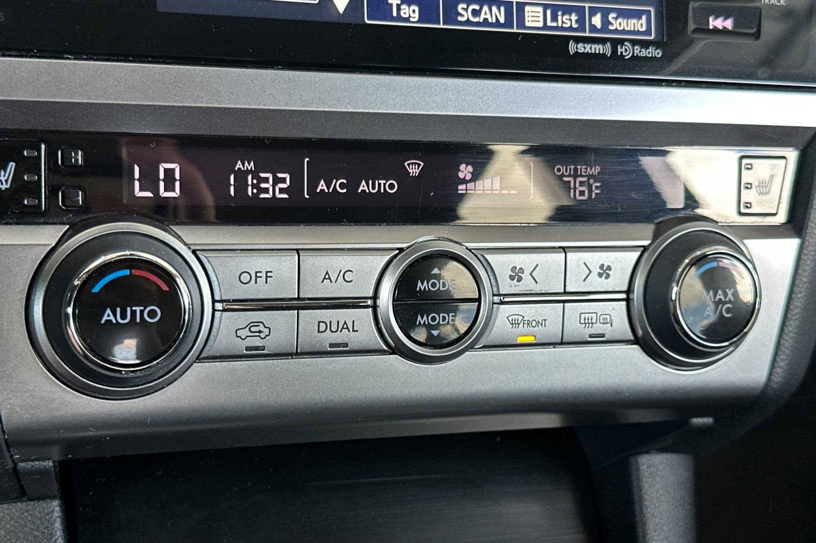 Used 2017 Subaru Outback 3.6R Limited AWD/4WD image 24