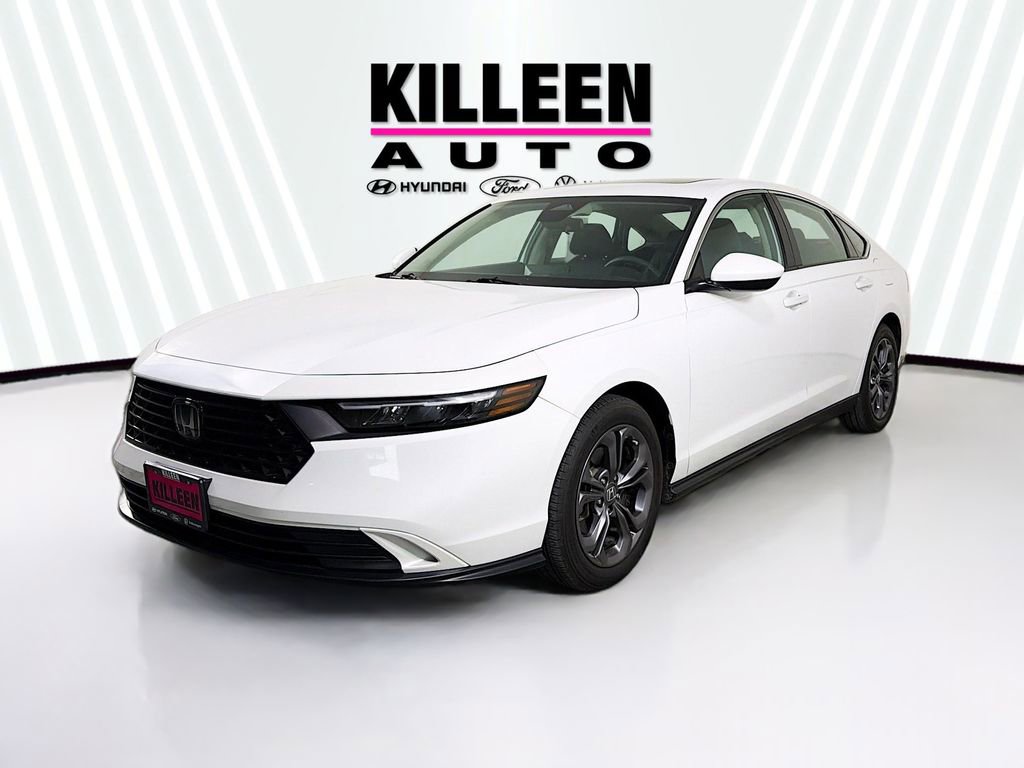 Used 2023 Honda Accord EX image 3