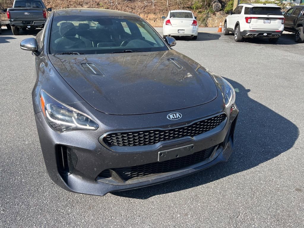 Used 2019 Kia Stinger GT image 3