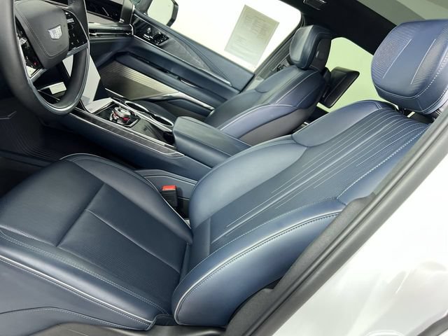 Certified 2025 Cadillac Escalade IQ Sport 2 AWD/4WD image 19