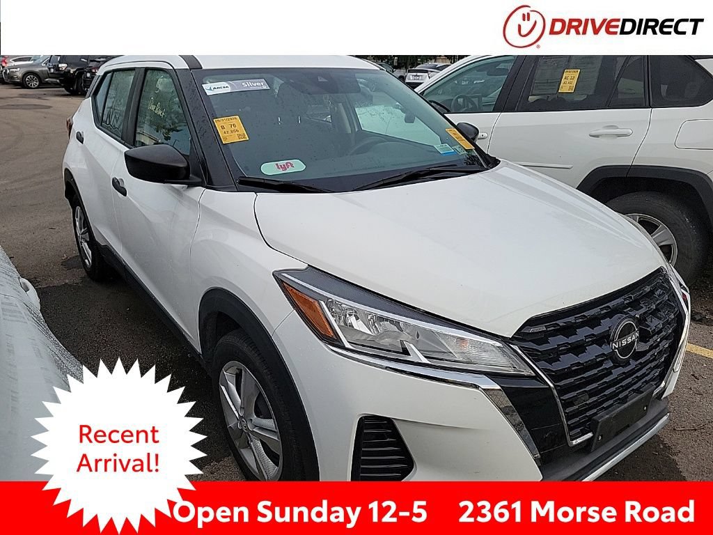 Used 2023 Nissan Kicks S