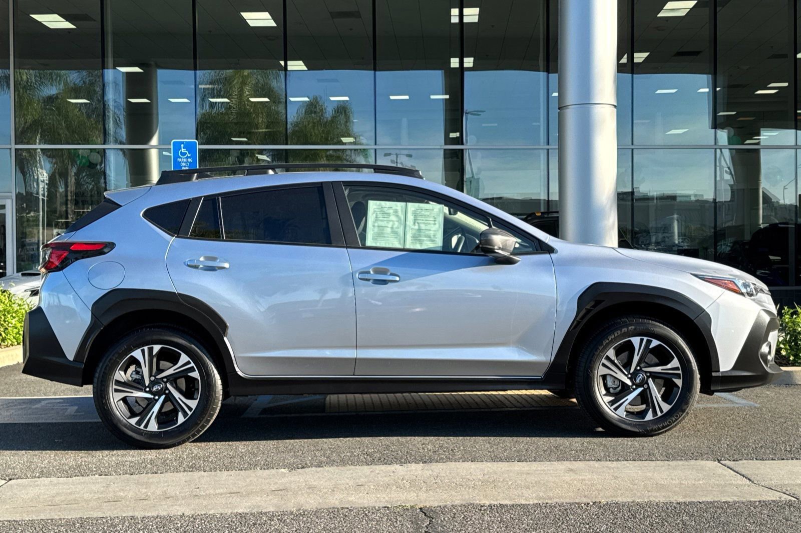 Certified 2025 Subaru Crosstrek 2.0i Premium image 3