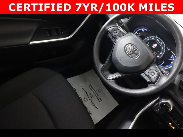 Used 2025 Toyota RAV4 XLE image 18