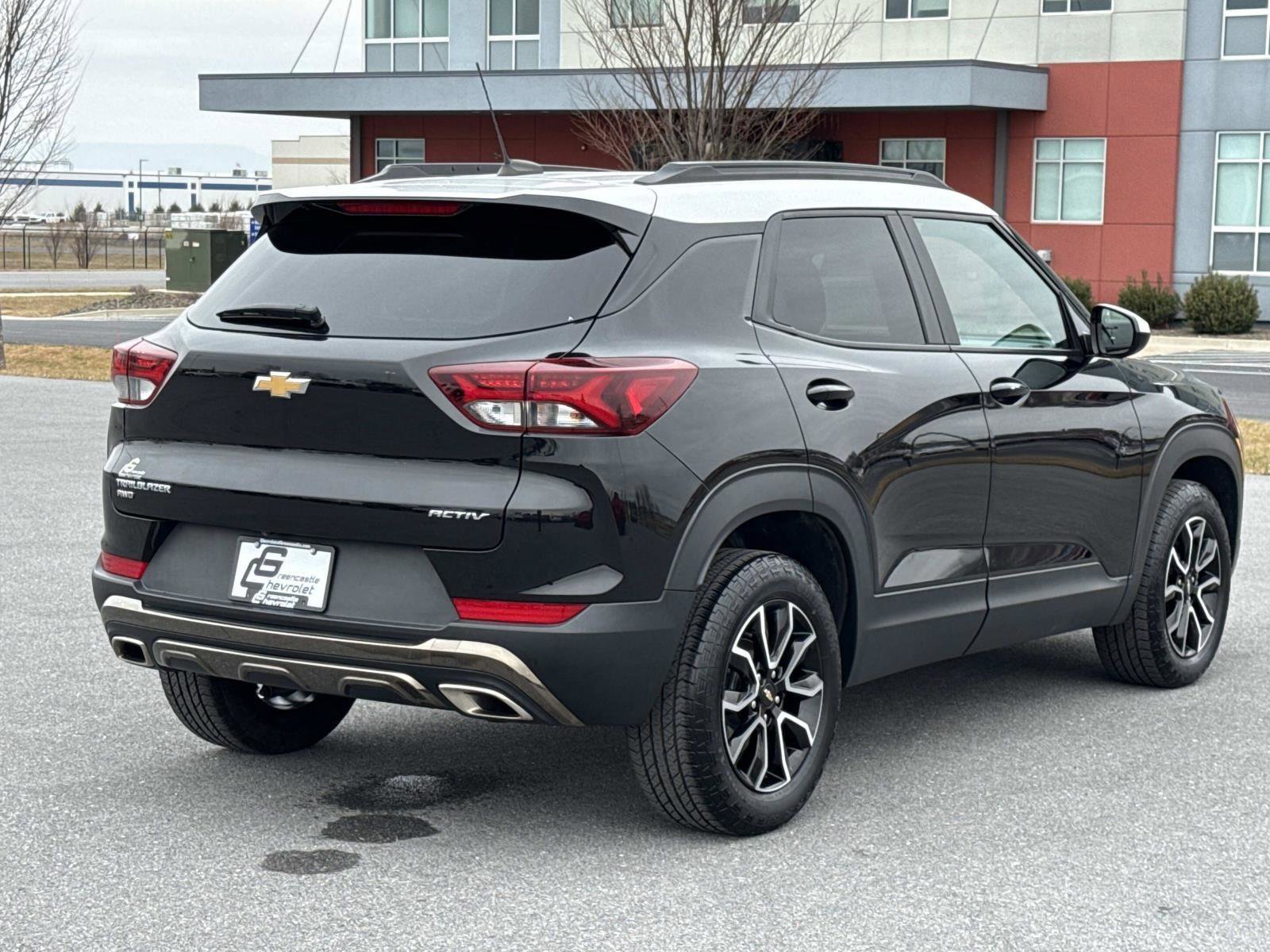 Used 2023 Chevrolet TrailBlazer ACTIV image 24