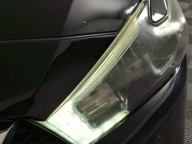 Used 2016 Nissan Maxima Platinum w/ Interior Lighting Package FWD image 12